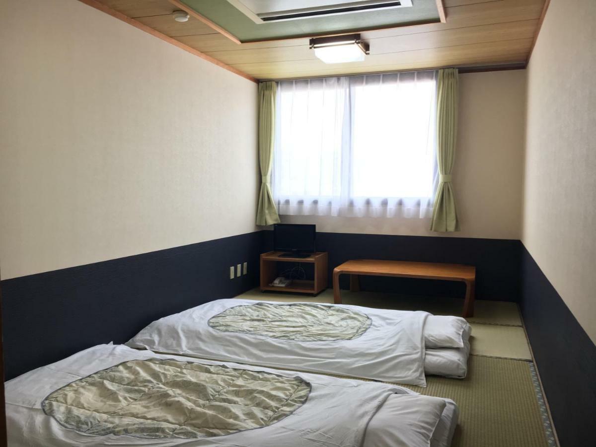 Kter\u00E9 jsou ty nejlep\u0161\u00ED hotely v\u00A0okol\u00ED atrakce Hikone Castle? Exteriér fotografie
